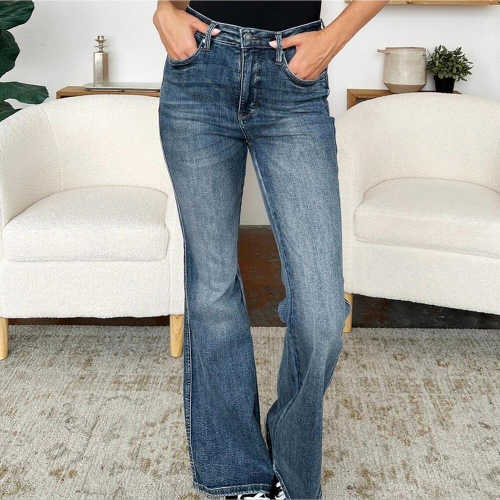 Judy Blue Full Size High Waist Tummy Control Flare Jeans Size 11 / 30
